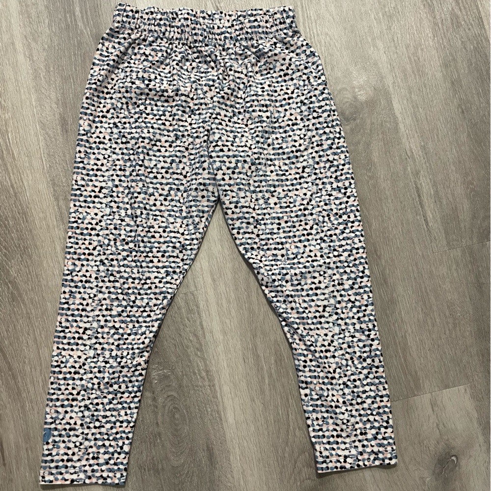 94 SweetLegs Polka Dot Leggings